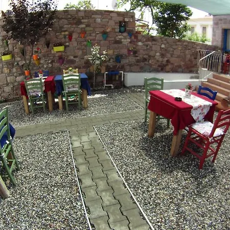 坤阿达酒店 酒店 Ayvalı