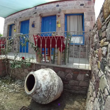 坤阿达酒店 酒店 Ayvalı